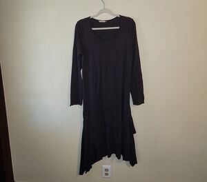 Chalet's Casual Long Sleeve Dress